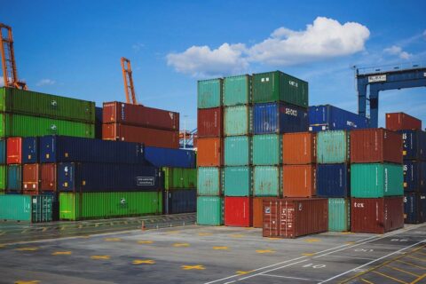 Plusmining-media-cooper-logjam-in-chinese-containers-photo